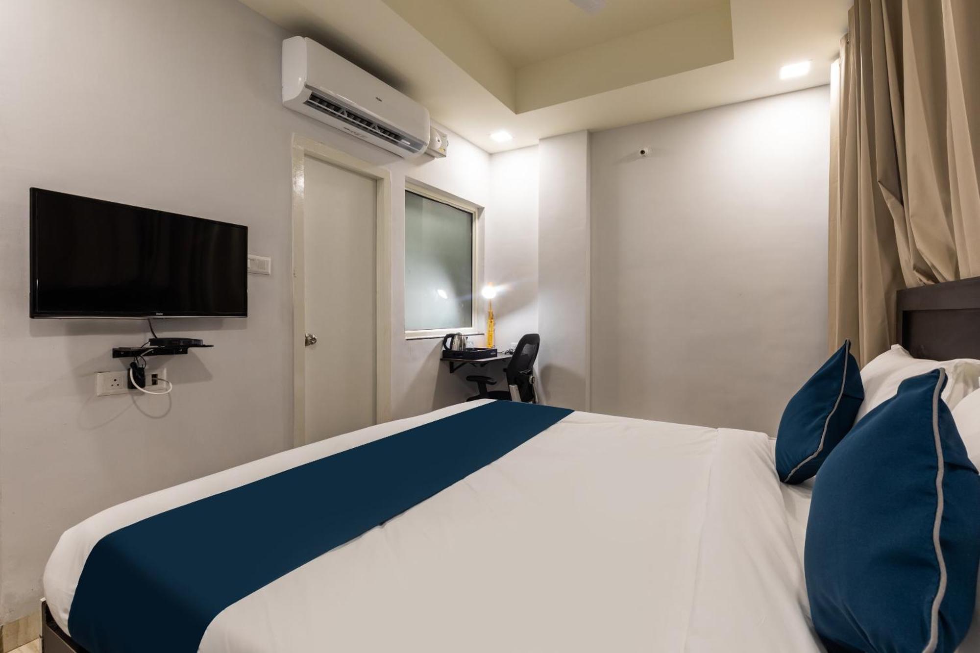 Silverkey Fusion Stays Indore Exterior photo
