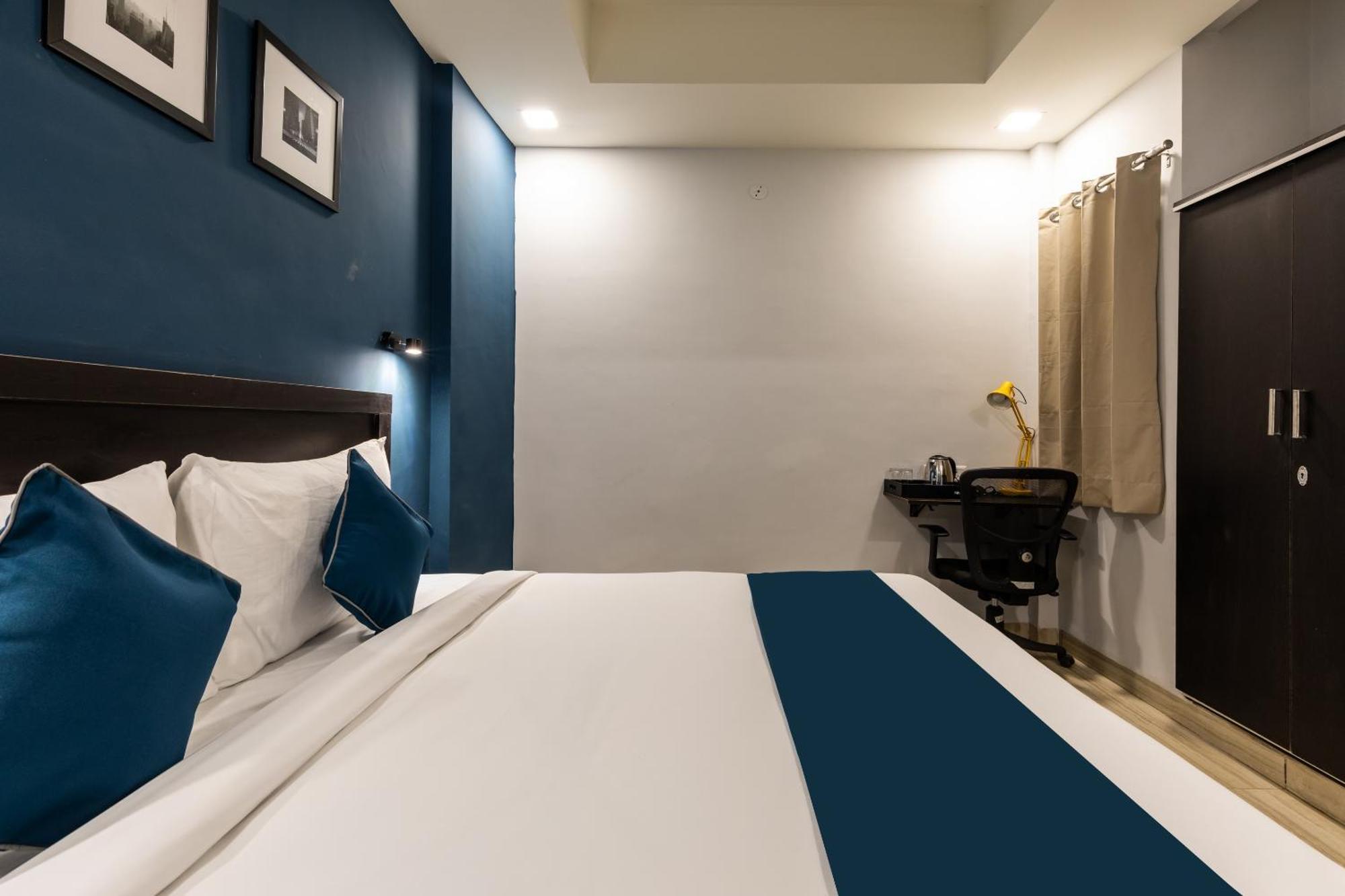 Silverkey Fusion Stays Indore Exterior photo